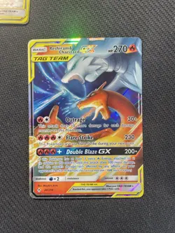 Pokemon Lot Of 6!!!! Mew Is Damaged As Well As Resharami And Charizard - Image 5