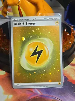 HD COSMOS HOLO Basic Lightning Energy SVE 004 - Pokemon 151 - Image 1