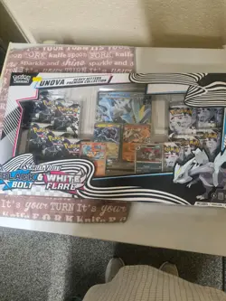 Pokemon TCG Black Bolt & White Flare Unova Heavy Hitters Premium Collection NEW - Image 2