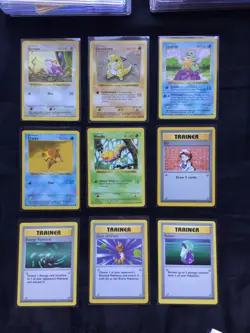 Pokemon Cards: Shadowless Base Set 25 Card Non-Holo Lot - Image 3