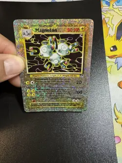 Pokemon TCG Magneton 28/110 Reverse Holo Rare Legendary Collection - Image 4