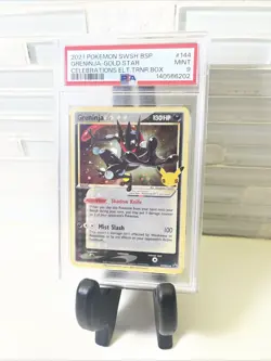 2021 POKEMON SWSH PROMO CELEBRATIONS ETB #144 GRENINJA-GOLD STAR PSA 9 - Image 3