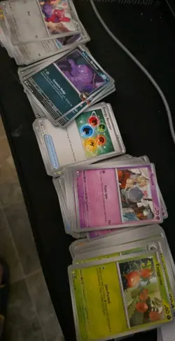 Pokemon Cards Bulk Pack 100 Cards All Modern Sets - Image 2