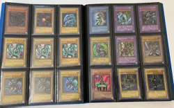 Yugioh Collection Ultimate, Secret Rare 200 Cards Holo Binder - Image 1