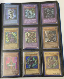 Yugioh Collection Ultimate, Secret Rare 200 Cards Holo Binder - Image 2