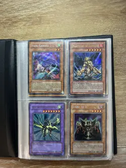 Yu-Gi-Oh! Childhood Binder/Collection - Yata-Garasu, Gaia, Lord of D., Red-Eyes, - Image 2