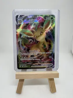 Leafeon VMAX 008/203 SWSH07: Evolving Skies Holographic Card NM/M - Image 1