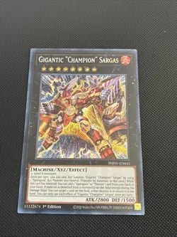 Yugioh | Gigantic "Champion" Sargas PHHY-EN045 Secret Rare 1st Edition Mint NM - Image 1