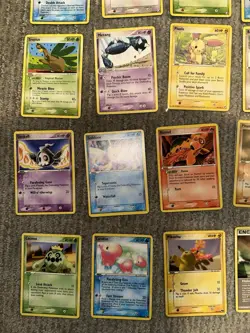 2005 Vintage Pokemon Card Lot of 34 Delta Species, Unseen Forces, Deoxys + LP-HP - Image 4