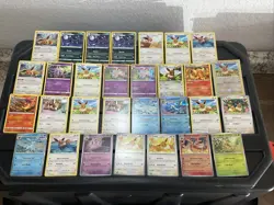 (30) EEVEE CARDS LOT VTG GLACEON LEAFEON ESPEON JOLTEON EVOLUTION Holo Go - Image 1