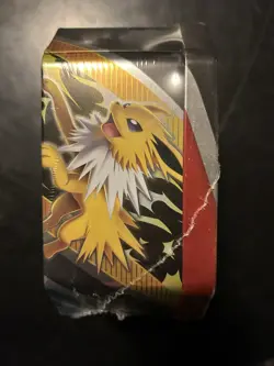 Pokemon TCG Eevee Evolutions Tin Flareon V- FACTORY SEALED - Image 2