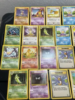 (30) Pokemon Card ALL VTG Lot Cards 1999 Base Set 2 Charmander Bulbasaur - Image 2