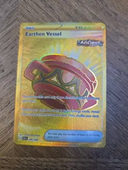 POKEMON EARTHEN VESSEL GOLD TRAINER 096/064 SCARLET & VIOLET - Image 1