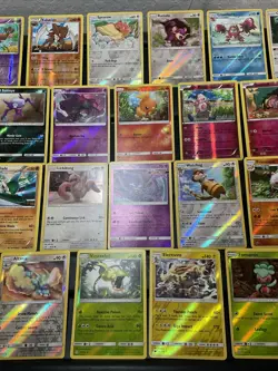 (30) Pokemon Cards Lot WOTC Vtg Holo STAMPED REVERSE Altaria Gallade Skrelp - Image 3