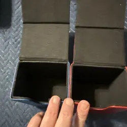 2 Total Magic the Gathering Deck Boxes - Ultra Pro- Visible Wear. - Image 4