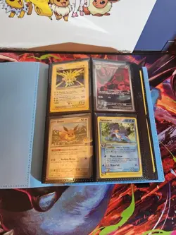 160 Pokemon Binder Collection | 30+ Vintage/WOTC/EX's+ Modern Holos + More - Image 1