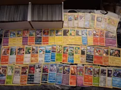 Pokemon TCG 850 Bulk Card Lot - Vintage, C/UC, Rare, Holos, etc 1999-2024 -lot8 - Image 1