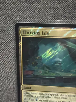 Thriving Isle (Surge Foil) Commander: Teenage Mutant Ninja Turtles Foil - Image 2