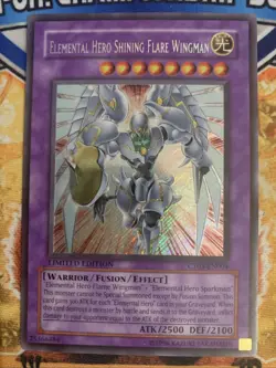Yugioh Elemental HERO Shining Flare Wingman CT03-EN004 NM - Image 1