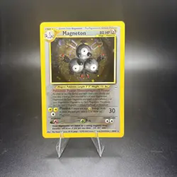 Magneton 10/64 Neo Revelation Pokemon Vintage Holo Wotc Pokemon Card Lp -g - Image 1