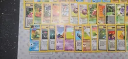 vintage Pokemon card lot MP/DMG c,un Holo, rare, Shadowless, 1st ed 200+ - Image 2