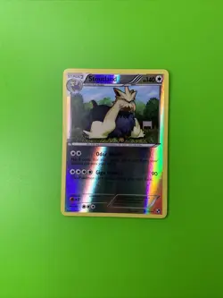 Stoutland 83/114 Black & White Reverse Holo Pokemon Card LP+ - Image 1