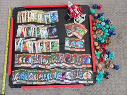 Bakugan Battle Brawlers lot of 36 Figures, 120 Cards, Battle Arena, launcher - Image 1