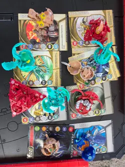 Bakugan Battle Brawlers lot of 36 Figures, 120 Cards, Battle Arena, launcher - Image 4