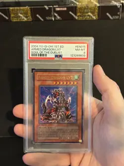 2004 YU-GI-OH! SOD-SOUL OF THE DUELIST EN015 ARMED DRAGON LV7 1ST EDITION PSA 8 - Image 3