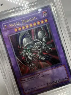 2002 YuGiOh! Metal Raiders B. Skull Dragon Ultra Rare Unlimited MRD-018 BCCG 10 - Image 2
