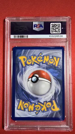 Pokemon TCG Togekiss V 178/185 2020 Vivid Voltage Ultra Rare Card - PSA 8 - Image 2