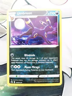 Umbreon SWSH129 Sword & Shield Holo Promo Pokemon Card NM Near Mint - Image 1