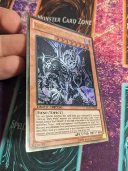 Yu-Gi-Oh! Grapha, Dragon Lord of Dark World GLD5-EN028 1st Edition Gold Rare NM - Image 2