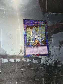 Blue-Eyes Tyrant Dragon MP25-EN042 2025 Mega-Pack STARLIGHT 1st Edition Yugioh - Image 2