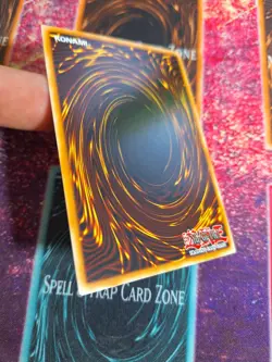 Yu-Gi-Oh! Masked HERO Anki PGL2-EN011 Gold Secret Rare 1st Edition Near Mint - Image 4