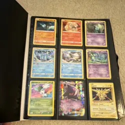 POKEMON CHARIZARD 9-POCKET BINDER TRADING CARD GAME ORANGE BLACK FULL OF CARDS - Image 1