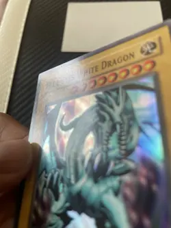 Blue-Eyes White Dragon SKE-001 Holo Rare 1st Edition LP-MP Yugioh - Image 3