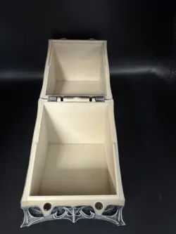 Gothic Bone Deck Box – MTG Commander Card Storage Case – Hand Painted Fantasy - Image 5