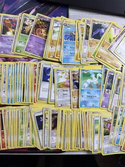 Huge mid era pokemon card lot 2004-2010 (200ish) - Image 3