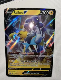 Pokemon Card Raikou V Ultra Rare Full Art Holo 048/172 Brilliant Stars TCG - Image 2