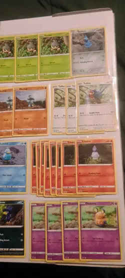 Pokemon Collection Lot Yuka Morii, Vintage, Kabuto, Machop - Image 4