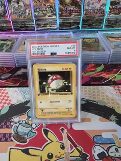 2000 POKEMON ROCKET #69 1ST EDITION VOLTORB NM-MT PSA 8 - Image 3