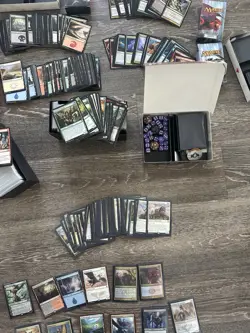 Magic: The Gathering Card Collection Lot - Image 4