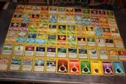 Lot of 71 Vintage Pokemon Cards Base Basic Starter Set from 1999, All Different - Image 1