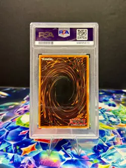 Yu-Gi-Oh! - Slifer the Sky Dragon #EGS1-EN001 - 1st Edition - PSA 9 - Mint - EN - Image 2
