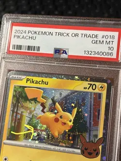2024 POKEMON TRICK OR TRADE #018 PIKACHU PSA 10 GEM MINT 💎 NICE COSMIC SWIRL 💫 - Image 1