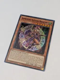 Yugioh Apprentice Illusion Magician LDS3-EN087 (Red) 1st Edition Ultra Rare NM - Image 2