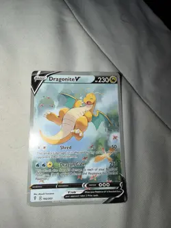 Pokemon Dragonite V 192/203 Basic V Rule Regular English 2022 TCG Card - Image 1