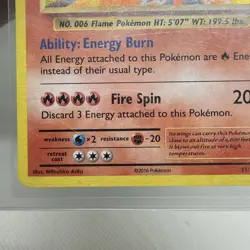 Pokemon Charizard TCG Classic: Charizard Holo - RR8 near mint 2016 - Image 3
