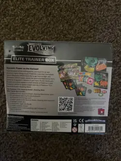 Pokemon TCG: Sword & Shield – Evolving Skies Elite Trainer Box (ETB) - New - Image 2